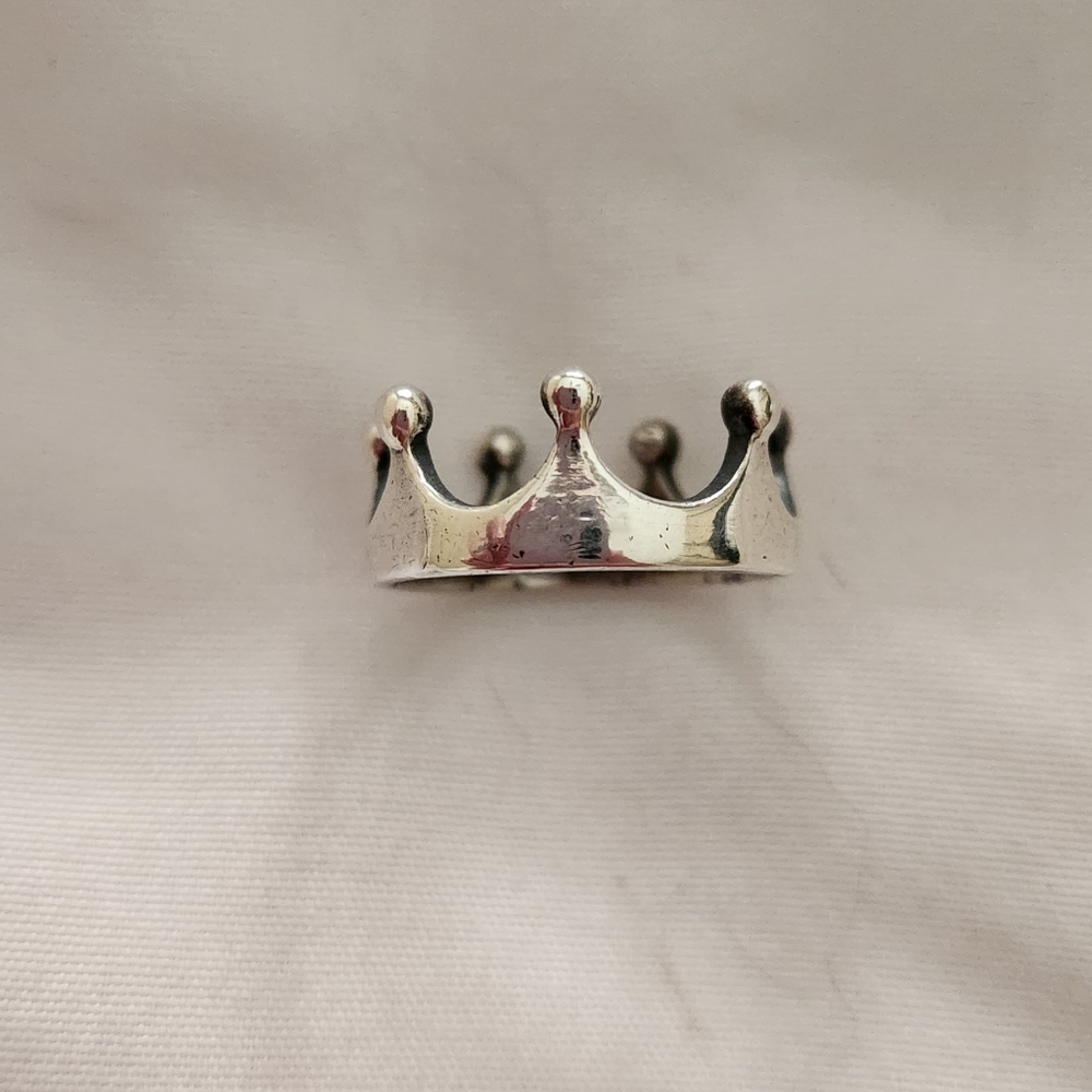 James Avery Crown Ring